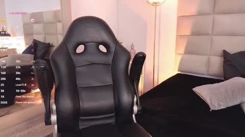   online show from 31, 12, 2024