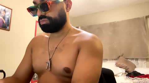 mik138 online show from 10, 9, 2025