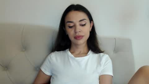 Mika online show from 8, 11, 2025