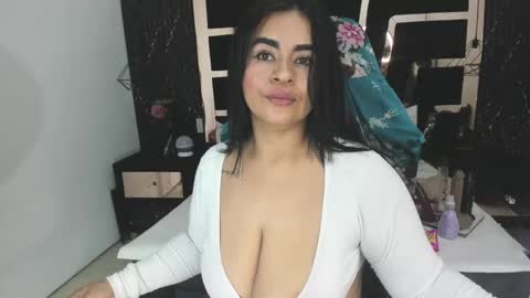 Mikaela Lust online show from 20, 1, 2025