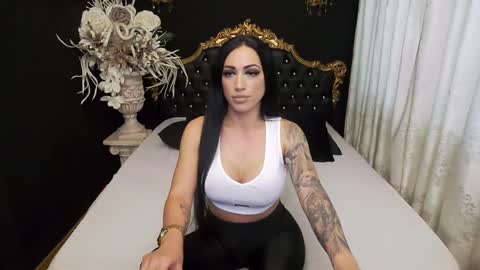 Snapshot of mikaelajensen chatting on 22, 12, 2024 Mikaela online show from 22, 12, 2024