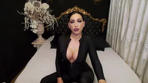Snapshot of mikaelajensen chatting on 6, 1, 2025 Mikaela online show from 6, 1, 2025
