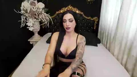 Snapshot of mikaelajensen chatting on 17, 1, 2025 Mikaela online show from 17, 1, 2025