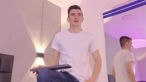 mikael online show from 13, 4, 2026