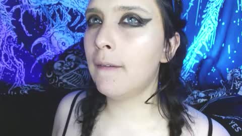 Mika online show from 13, 11, 2025