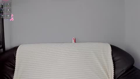 mikasssu online show from 6, 11, 2025