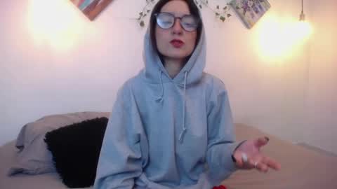 mikaza online show from 25, 4, 2026