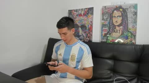Snapshot of mike3xxx chatting on 21, 9, 2025 mike3xxx online show from 21, 9, 2025