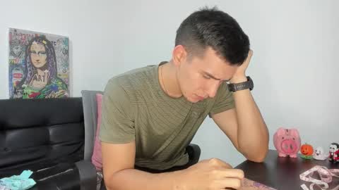 mike3xxx online show from 12, 11, 2025