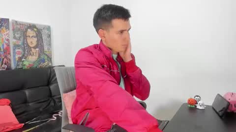 mike3xxx online show from 13, 12, 2025