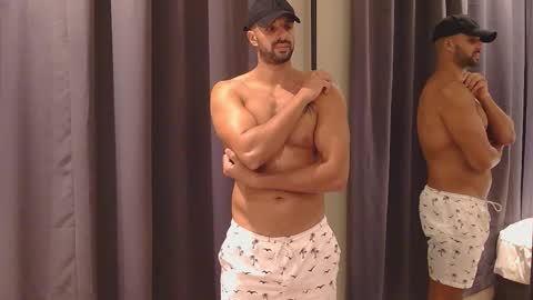 Snapshot of mike4fun99 chatting on 22, 12, 2025 mike online show from 22, 12, 2025