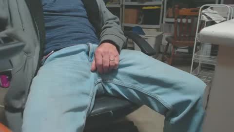 Snapshot of mike694fun chatting on 5, 12, 2024 mike694fun online show from 5, 12, 2024