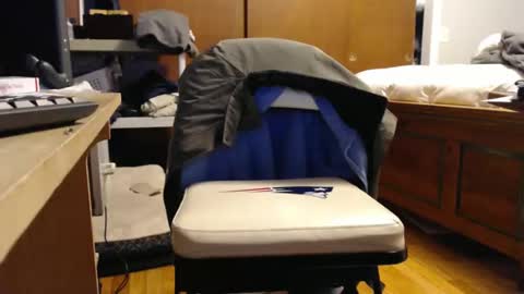 Snapshot of mike694fun chatting on 19, 10, 2025 mike694fun online show from 19, 10, 2025