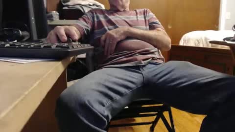 mike694fun online show from 4, 12, 2025