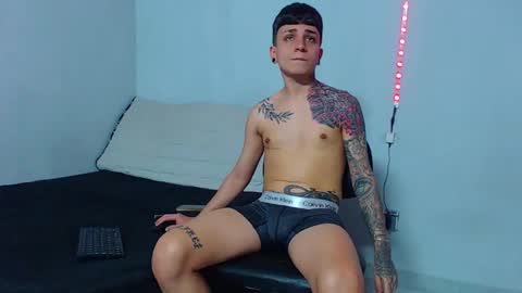 Mike IMDEPENDIENT MODEL online show from 17, 2, 2025