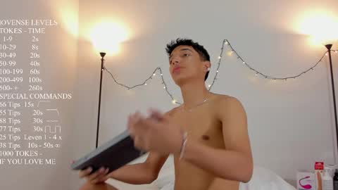 Mike Tylor online show from 30, 12, 2024