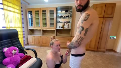 Mike and anna online show from 23, 2, 2025