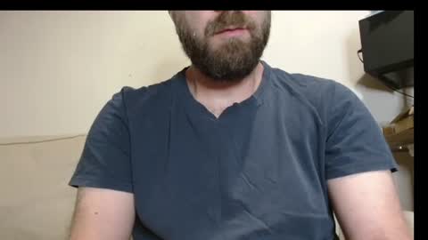 Snapshot of mike_berlin1 chatting on 11, 7, 2026 MIke online show from 11, 7, 2026