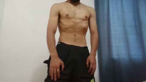 Snapshot of mike_leonrey22 chatting on 22, 11, 2025 mike_leonrey22 online show from 22, 11, 2025