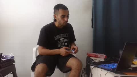 Snapshot of mike_leonrey22 chatting on 3, 12, 2025 mike_leonrey22 online show from 3, 12, 2025