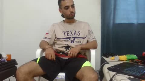 Snapshot of mike_leonrey22 chatting on 4, 12, 2025 mike_leonrey22 online show from 4, 12, 2025