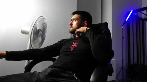 MIKE PLATANO online show from 14, 9, 2025