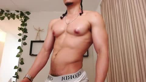 Snapshot of mike_rolly chatting on 28, 2, 2025 Enrique Rolly online show from 28, 2, 2025