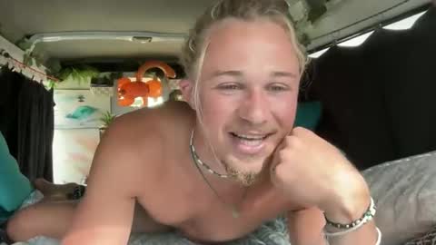 Mike online show from 25, 10, 2025