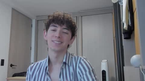 Snapshot of mikebelf4 chatting on 17, 9, 2025 Mikebelf4 online show from 17, 9, 2025