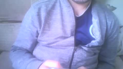 mikehockishuge9 online show from 18, 1, 2026