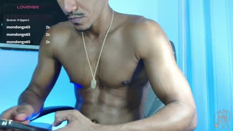 Snapshot of mikejaybr chatting on 12, 6, 2026 Mike Jay online show from 12, 6, 2026