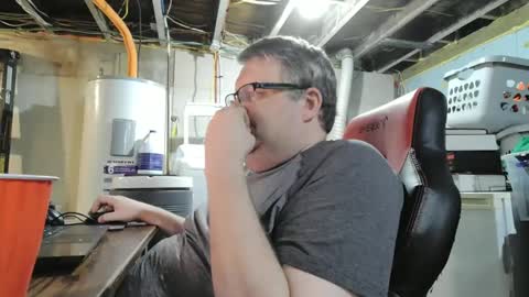 mikejws online show from 8, 9, 2025