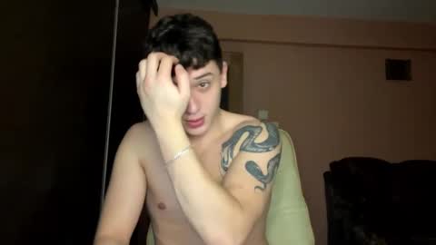 Snapshot of mikelaur chatting on 20, 2, 2025 MikeLaur online show from 20, 2, 2025