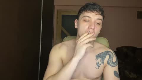 Snapshot of mikelaur chatting on 11, 3, 2025 MikeLaur online show from 11, 3, 2025