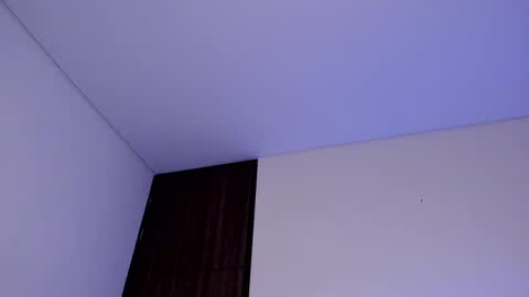 Snapshot of mikesantoss1 chatting on 25, 9, 2025 Mike online show from 25, 9, 2025