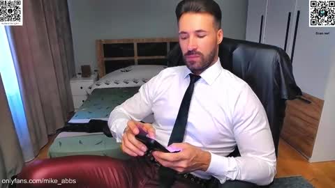 Mike    online show from 28, 10, 2025