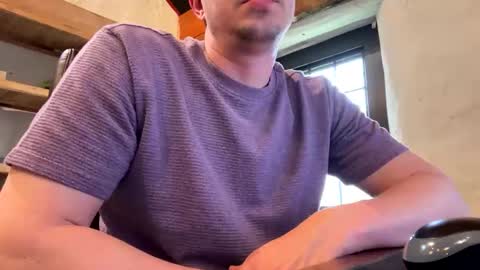 mikeydubs10 online show from 13, 4, 2026