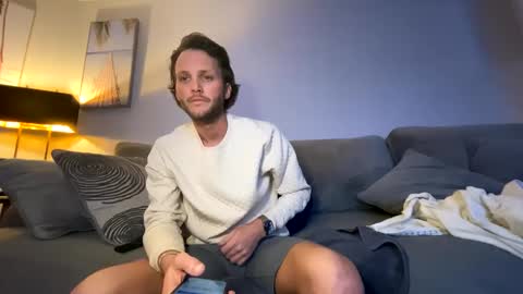 mikeywhite123 online show from 19, 1, 2025