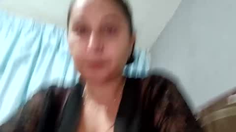 Snapshot of mikhalanita chatting on 22, 11, 2025 mikhalanita online show from 22, 11, 2025