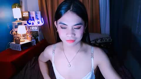 Mikhayla and Zeus online show from 10, 1, 2025