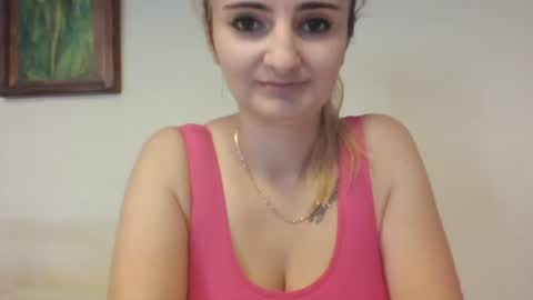 Snapshot of miki234809581 chatting on 4, 11, 2025 miki234809581 online show from 4, 11, 2025