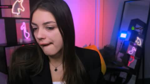 miki_ti online show from 2, 12, 2025