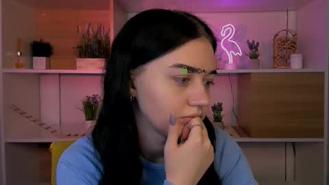 miki_ti online show from 15, 12, 2025