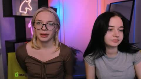 miki_ti online show from 19, 12, 2025