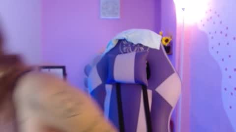 Snapshot of mikka_ela chatting on 25, 9, 2025 Mikka 3 online show from 25, 9, 2025