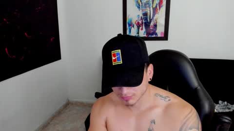 MIKKE online show from 11, 10, 2025