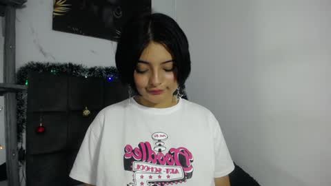 Snapshot of mikoto_urab chatting on 17, 12, 2024 Mikoto Urb online show from 17, 12, 2024