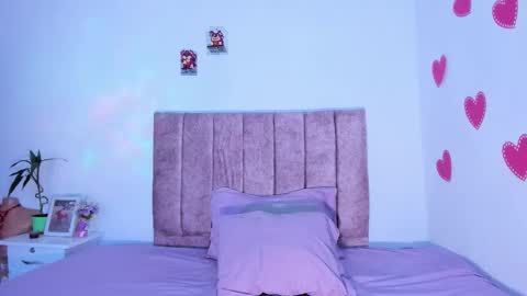 mila_1wood online show from 7, 10, 2025