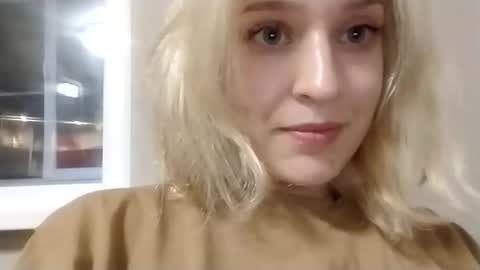 Snapshot of mila_420 chatting on 24, 9, 2025 Mila 420 online show from 24, 9, 2025