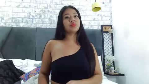 mila_adamss online show from 20, 1, 2025